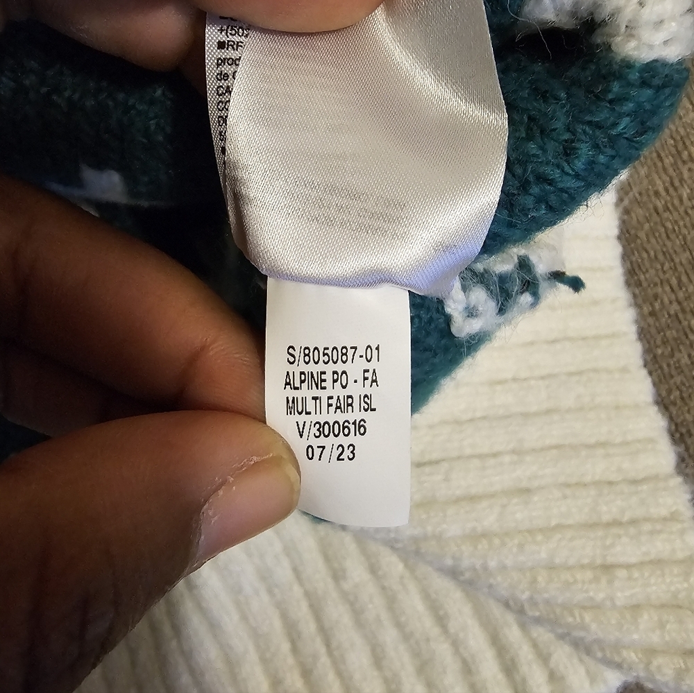 Old Navy Alpine Cream Green Chunky Knot Cozy Oversized Sweater Size XL - Picture 4 of 6